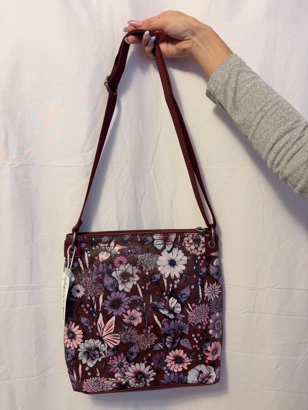 New Sakroots Cross Body Flat Burgundy Red Purple Floral Handbag